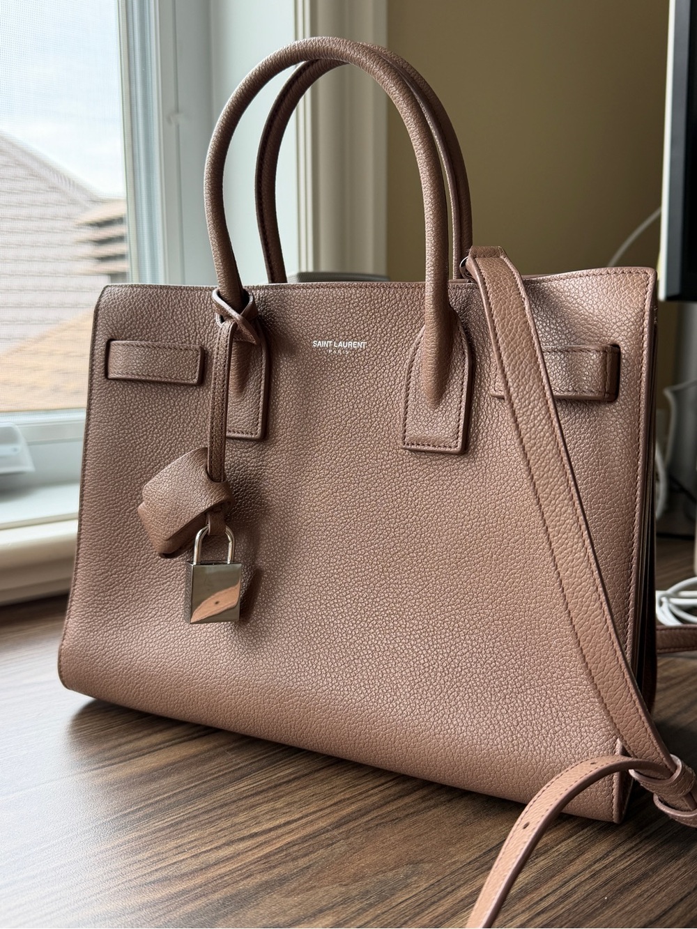 Saint Laurent Sac de Jour grained leather - Dusty Rose Taupe - Picture 4 of 15